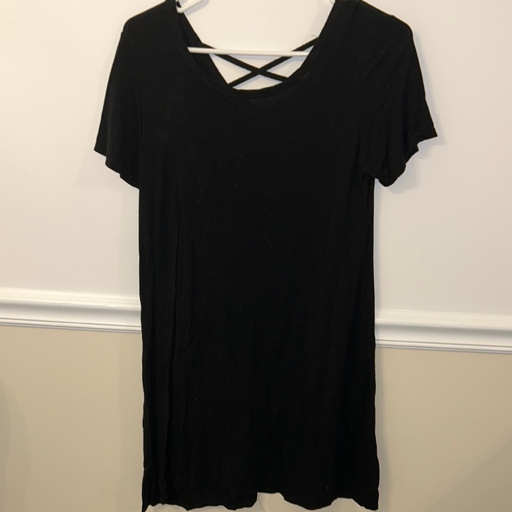 Black T shirt Dress long cross back